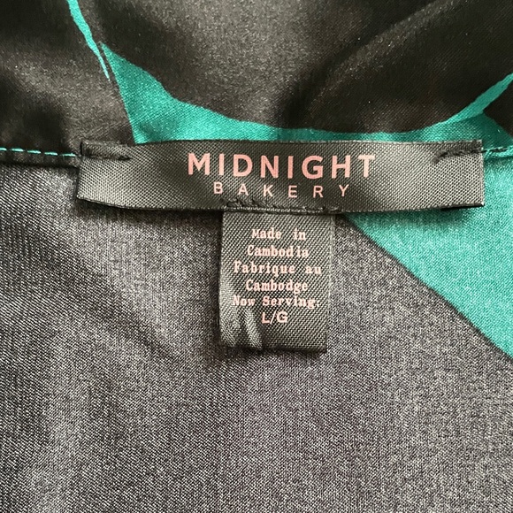 Teal and Black Panther Print Pajama Set - Picture 2 of 5